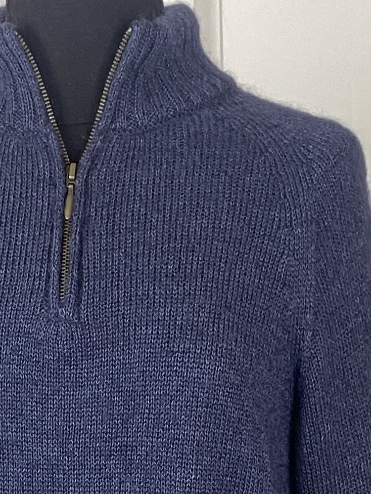 Pull col zippé